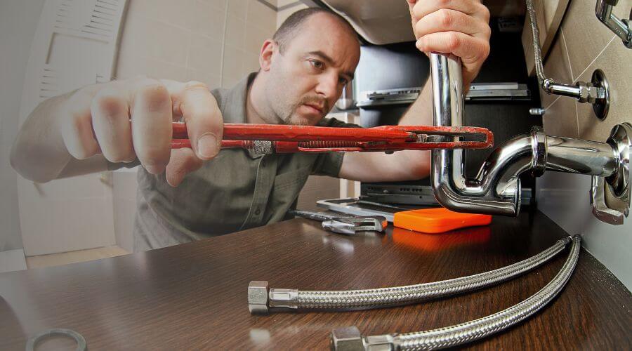 Expert burst pipe repair services in Vesta, MN